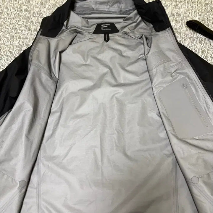 [SOLD OUT] 아크테릭스 베타 자켓 블랙 S