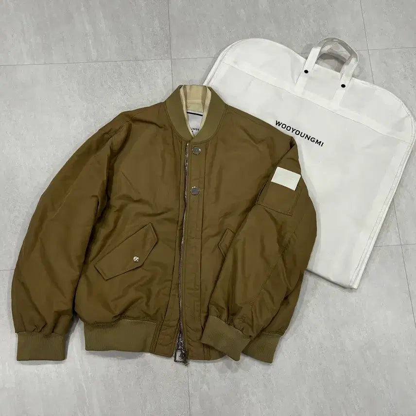 [BUNJANG] Wooyoungmi White Logo MA-1 Jacket / 우영미 백로고 마원 자켓