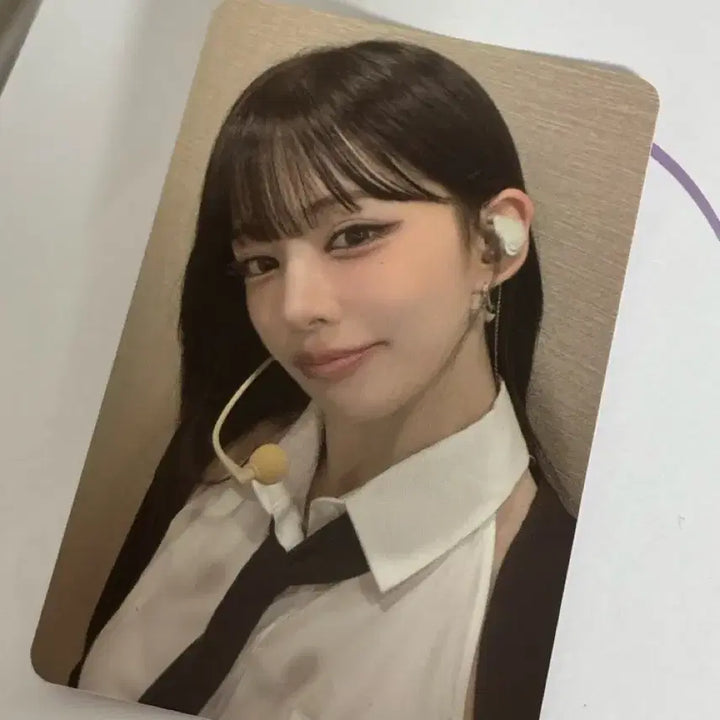 [SOLD OUT] 프로미스나인 이채영 짧은치마 콘서트 포카