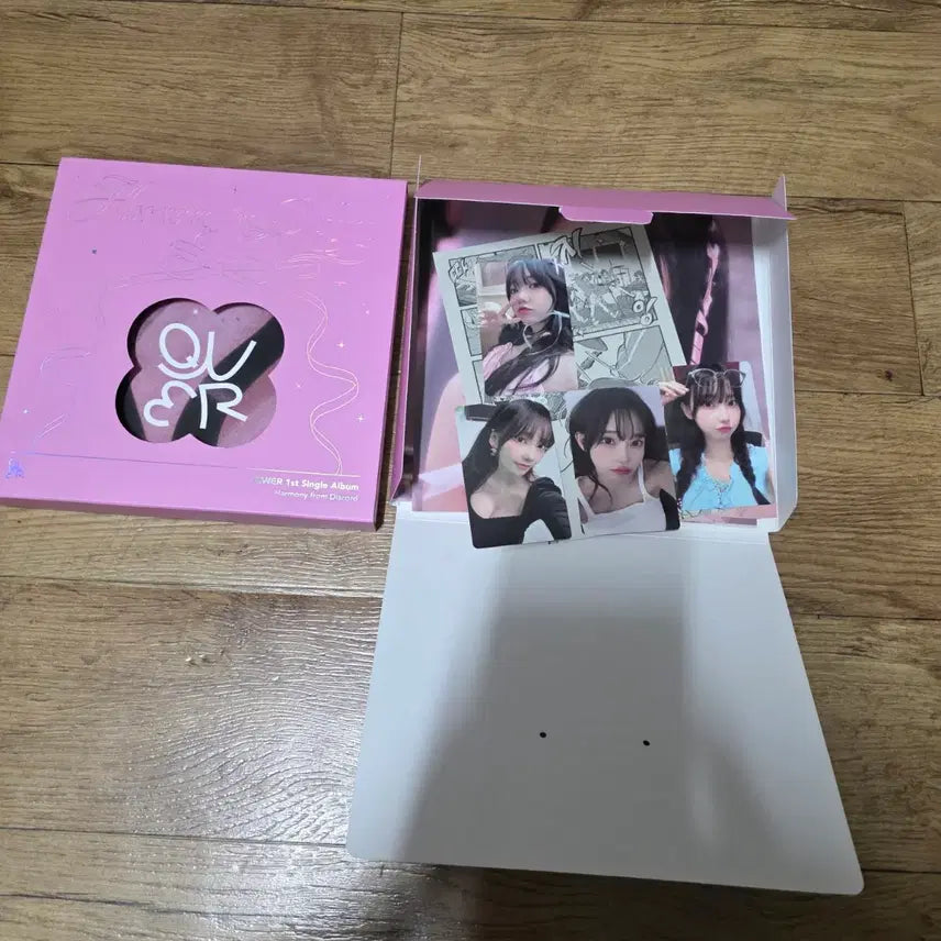 [SOLD OUT] QWER 디스코드 개봉 판매합니다(포카 마젠타만)