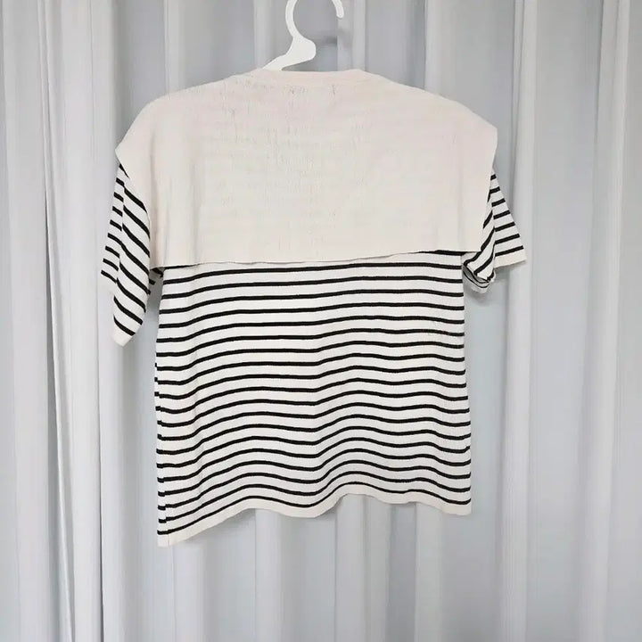 [SOLD OUT] LAP 어깨숄 스트라이프  티셔츠