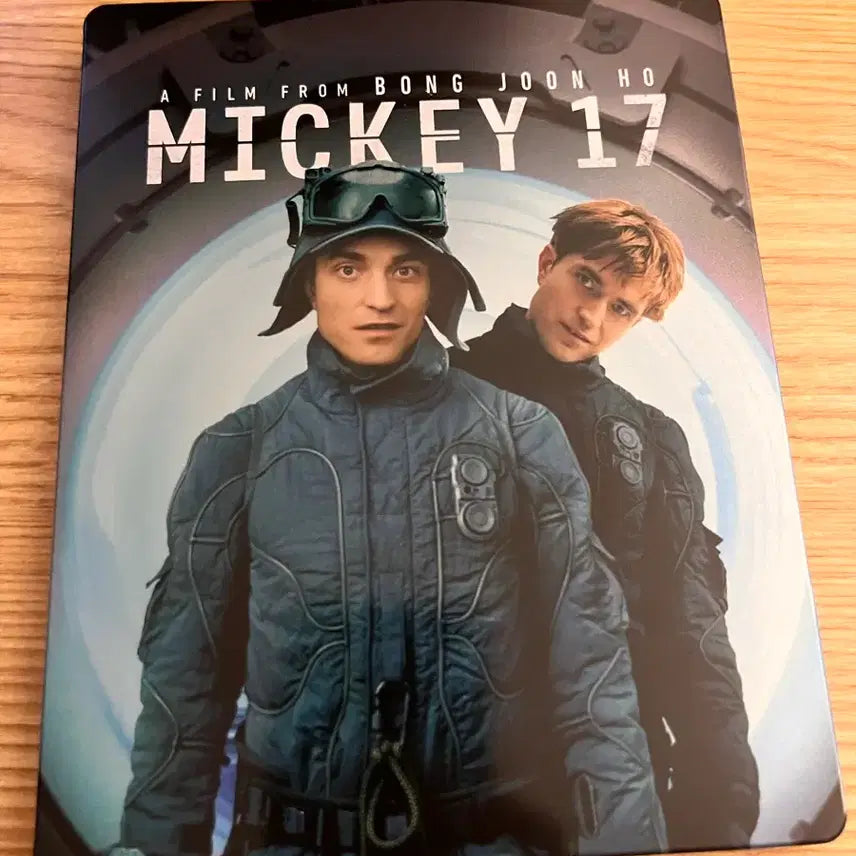 [BUNJANG] Mickey 17 4K Blu-ray Steelbook Limited Edition (2-Disc) / 4K 블루레이 미키 17 : 엠파이어 스틸북 한정판 (2disc)
