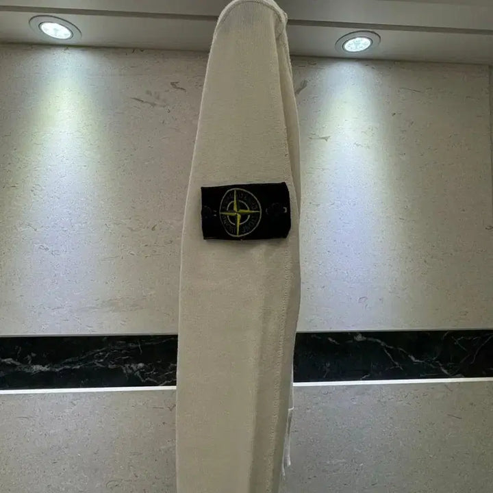 [SOLD OUT] 스톤아일랜드 니트