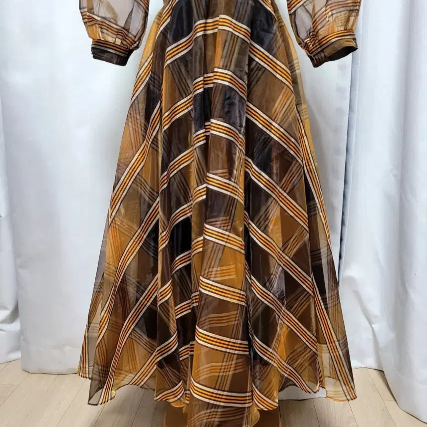 [SOLD OUT] 씨호린 체크 원피스55