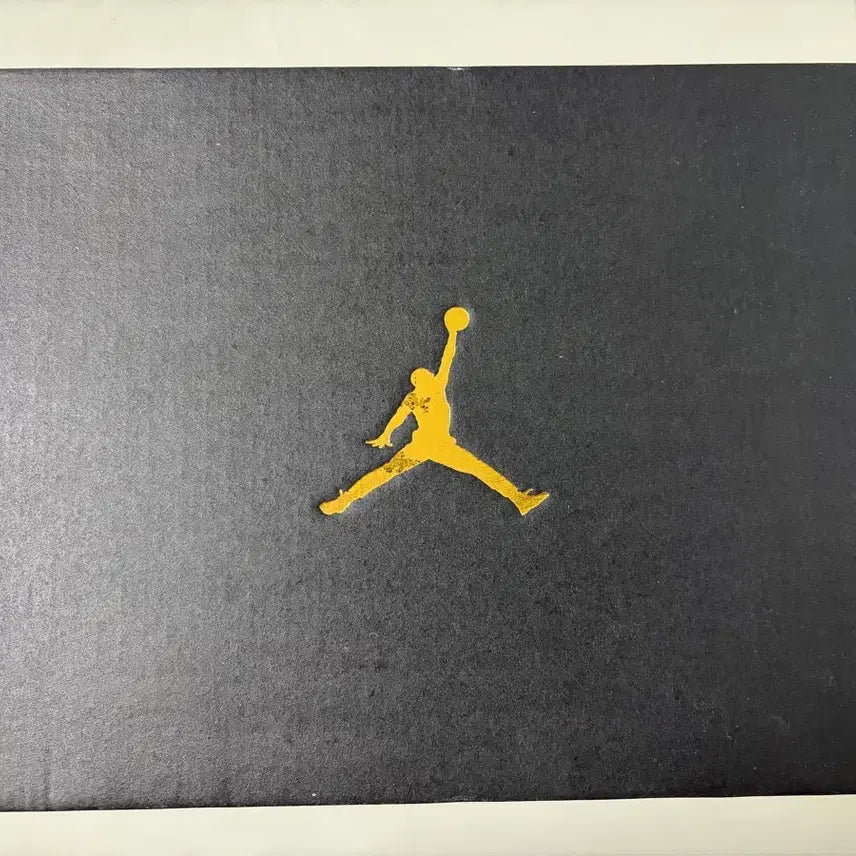[BUNJANG] Nike Air Jordan 1 Low Shattered Backboard Sneakers / 조던 1 로우 쉐터드 백보드 553558-128 새상품