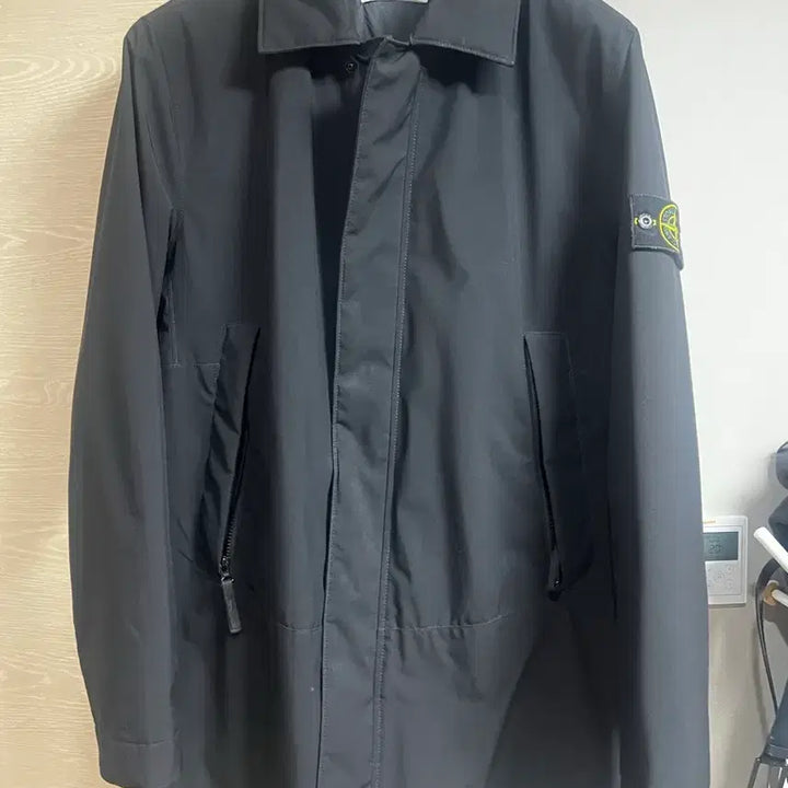 [SOLD OUT] 스톤아일랜드 소프트쉘 프리마로프트 코트 L