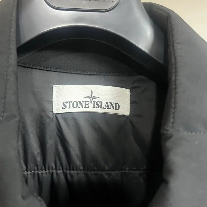 [SOLD OUT] 스톤아일랜드 소프트쉘 프리마로프트 코트 L