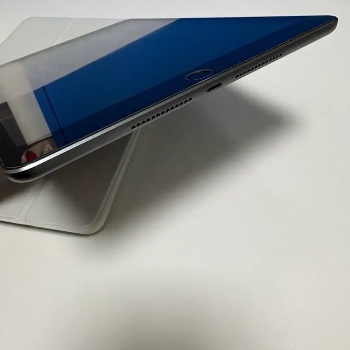[BUNJANG] Apple iPad 9th Gen 64GB Space Gray / 아이패드 9세대 스페이스그레이 64GB
