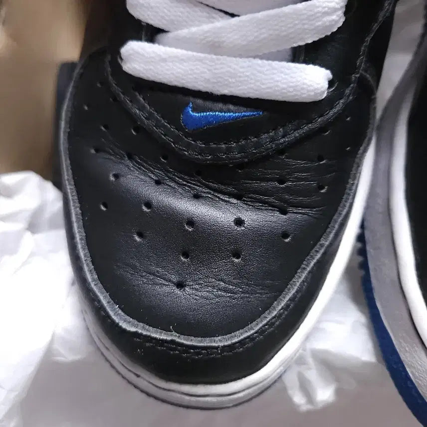 [BUNJANG] Nike Air Force 1 Mid Sneakers / 나이키 에어 포스 1 미드