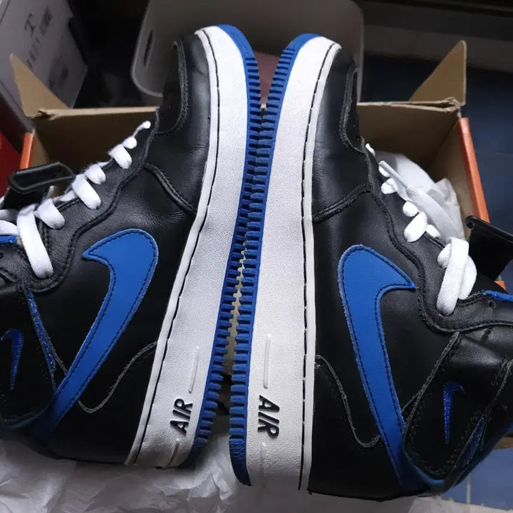 [BUNJANG] Nike Air Force 1 Mid Sneakers / 나이키 에어 포스 1 미드
