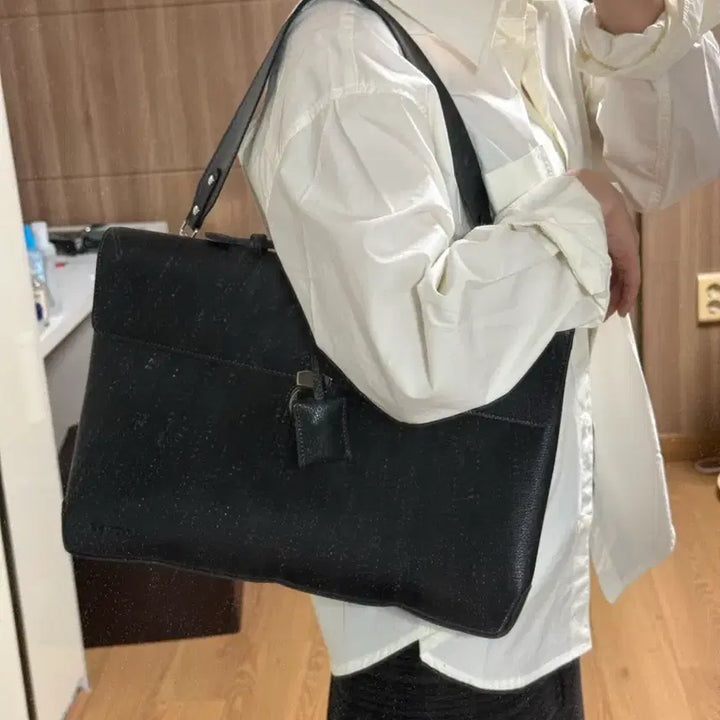 [BUNJANG] LOTUFF Natural Cowhide Leather Briefcase Shoulder Bag / 로터프 천연 소가죽 서류 가방 숄더백