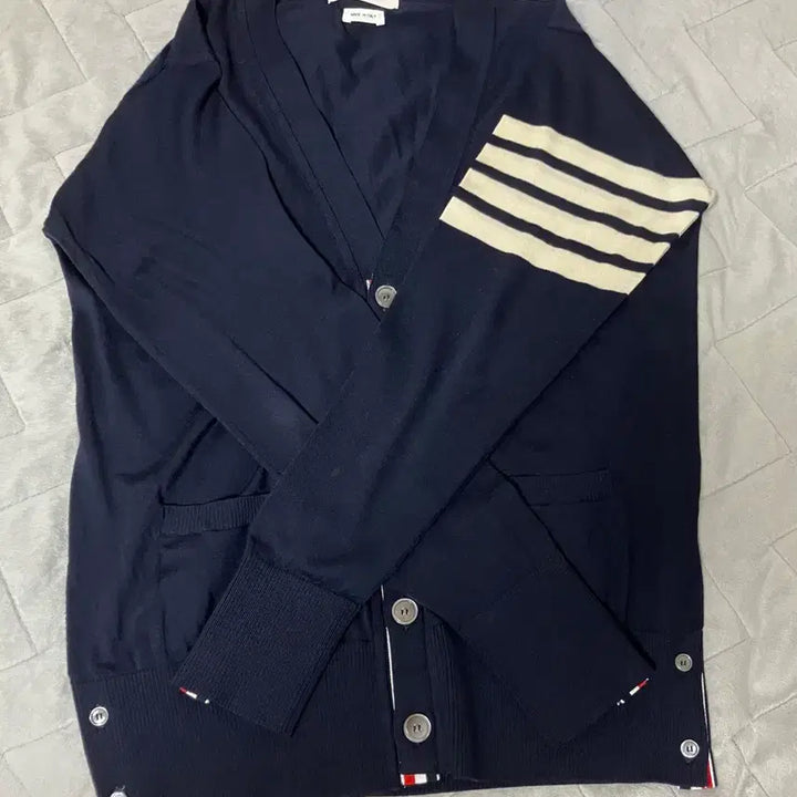 [BUNJANG] Thom Browne Navy Cardigan (Size 2) / 톰브라운 가디건 네이비 2사이즈