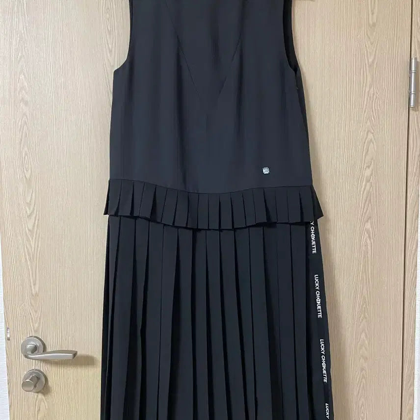[SOLD OUT] 럭키슈에뜨 원피스 36