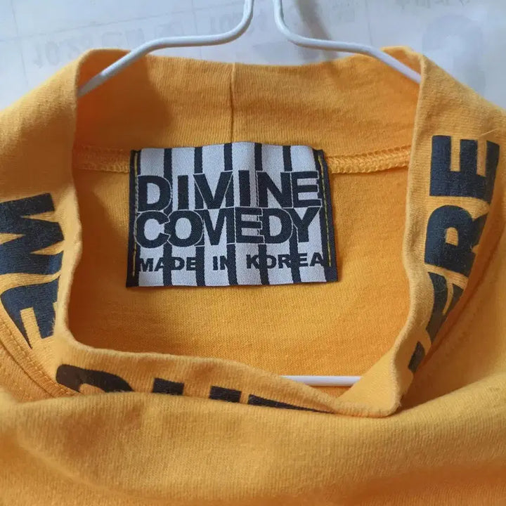 [BUNJANG] Lettering Crop Long Sleeve T-shirt / 레터링 크롭 긴팔티