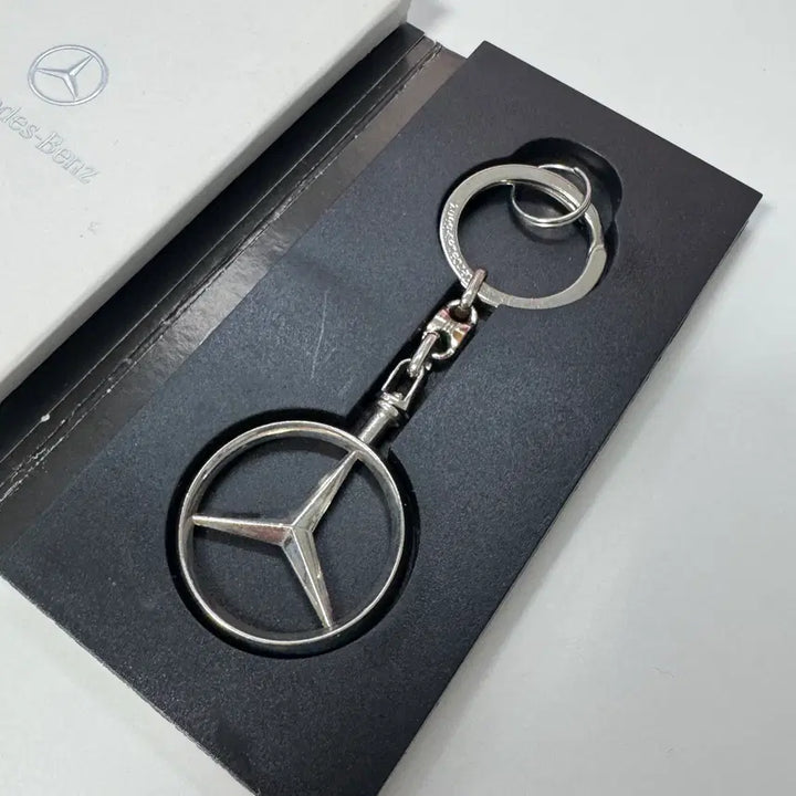 [BUNJANG] Mercedes-Benz "Three-Pointed Star" Logo Keyring / 메르세데스 벤츠 삼각별 로고 키링 열쇠고리 팝니다.