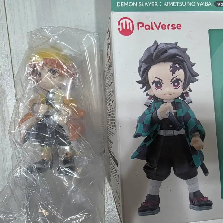[SOLD OUT] 귀멸의칼날 팔버스 palverse 젠이츠 이노스케 피규어 미개봉 일괄