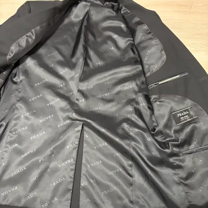 [SOLD OUT] 프라다 블랙 남성 블레이저 자켓