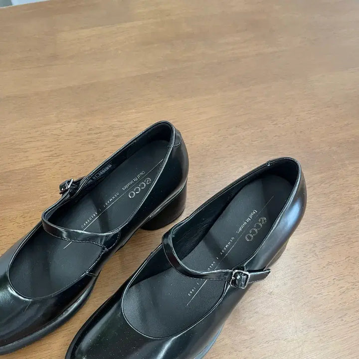[BUNJANG] Eco Mary Jane Shoes Size 36 / 에코 메리제인 36