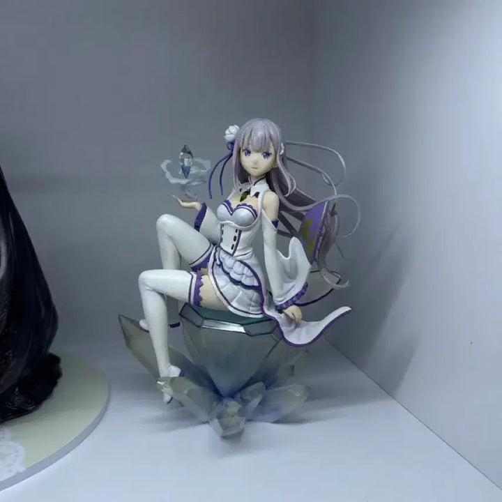 [BUNJANG] Kotobukiya Re:Zero Emilia 1/8 Scale Figure / 리제로 코토부키야 에밀리아 1/8 스케일 피규어