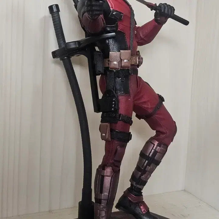 [BUNJANG] Hot Toys Deadpool 2 Figure / 핫토이 데드풀2 피규어