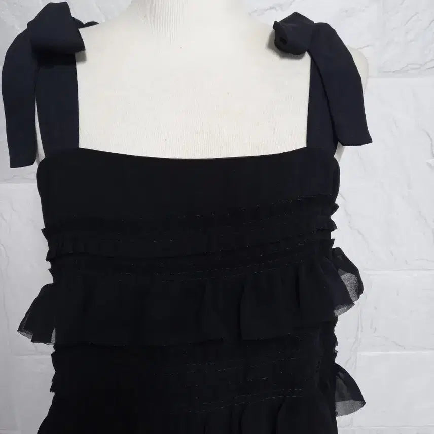 [BUNJANG] Black Frill Strap Long Dress / 블랙 프릴 끈 롱 원피스(새옷)