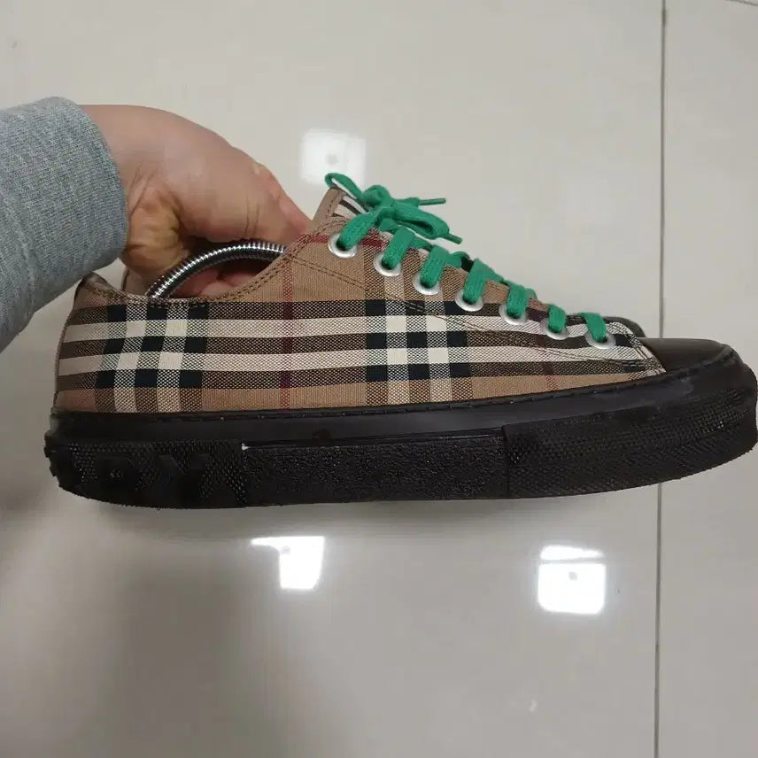 [BUNJANG] Burberry Check Cotton Sneakers / 버버리 체크 코튼 스니커즈