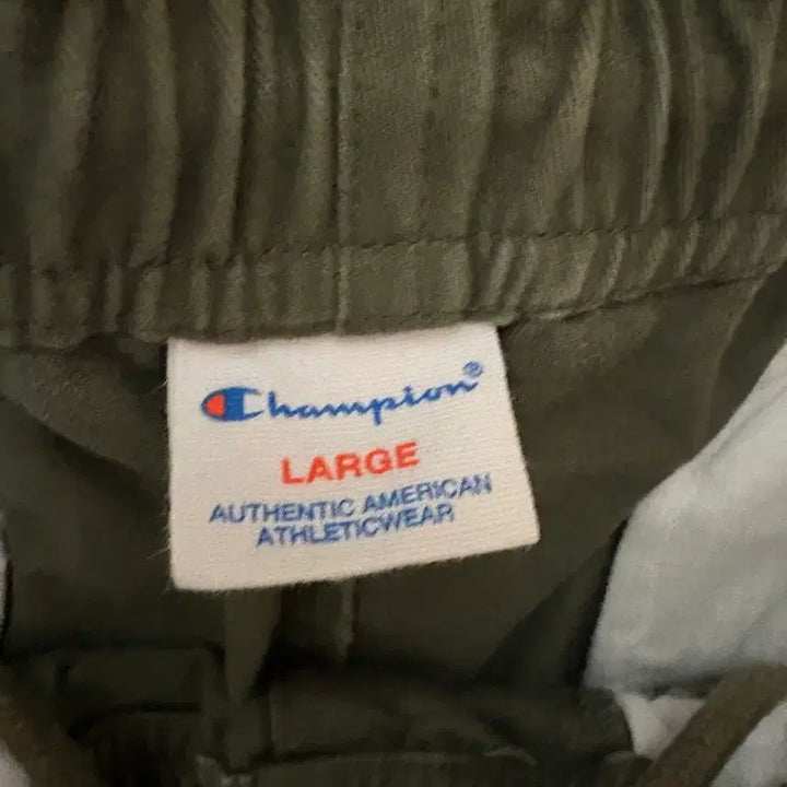 [BUNJANG] Champion Khaki Pants / 챔피온 카키 팬츠