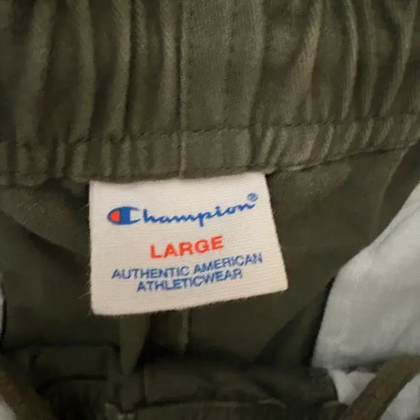 [BUNJANG] Champion Khaki Pants / 챔피온 카키 팬츠