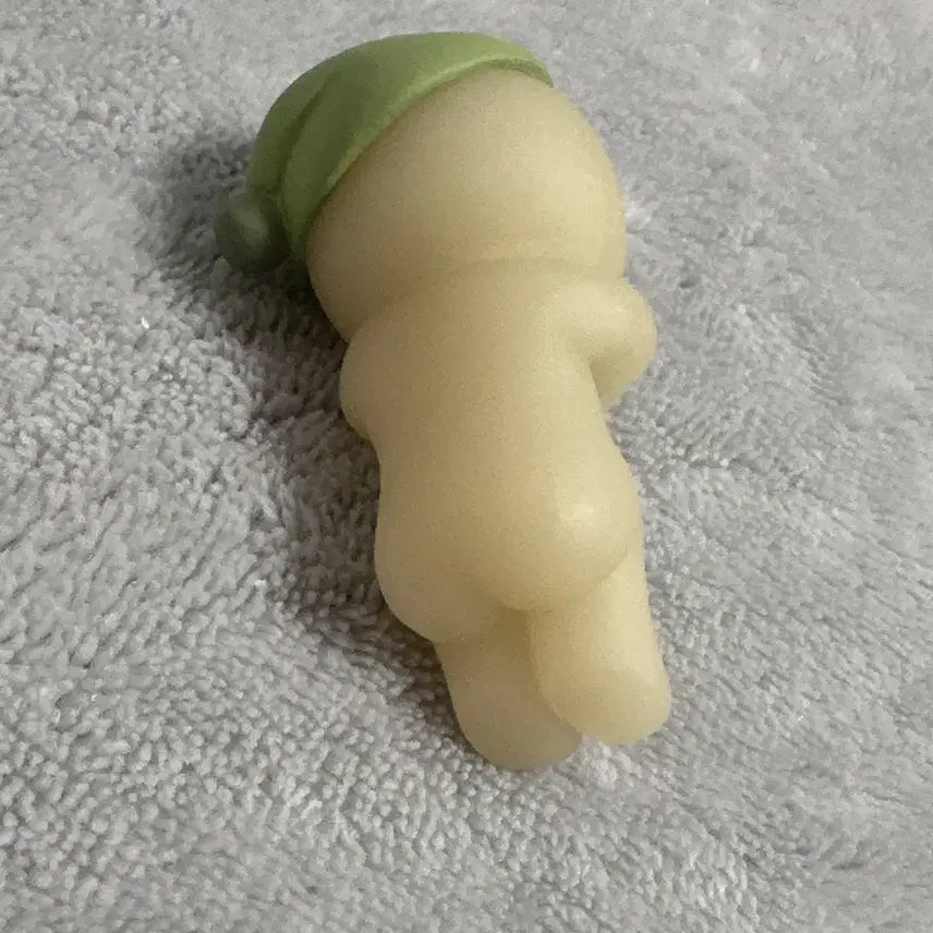 [BUNJANG] Smiski Hyper Glow-in-the-Dark Figure (Unused) / 스미스키 SMISKI 히퍼 미사용 야광 피규어