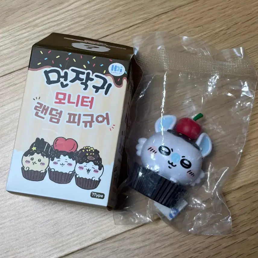 [BUNJANG] Monchichi Momonga Monitor Figure Gacha / 먼작귀 모몽가 모니터피규어 가챠 피규어