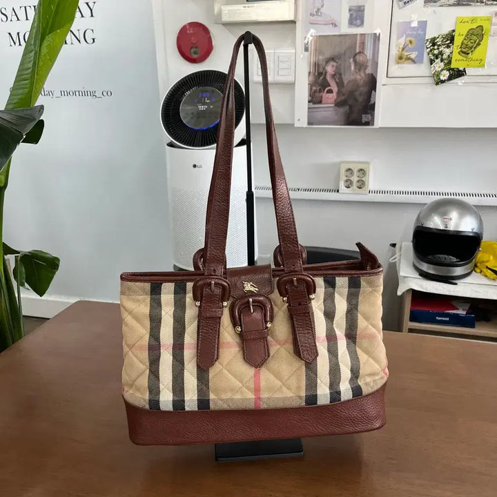 [BUNJANG] Burberry Nova Check Quilted Shoulder Bag / 버버리 노바체크 퀼팅 숄더백