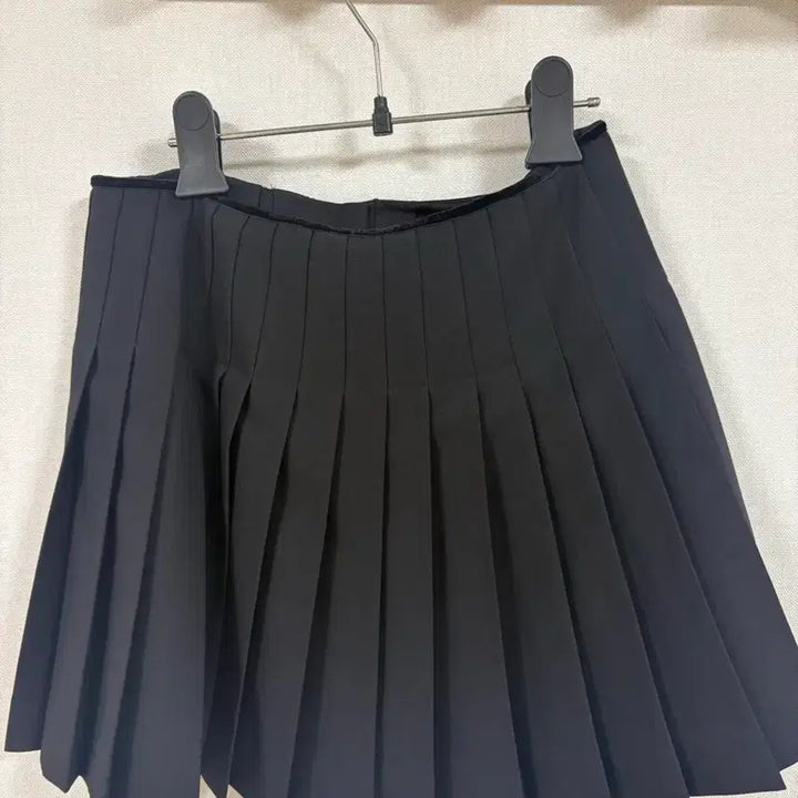 [BUNJANG] TANNAT Pleated Skirt / 타낫 플리츠 스커트