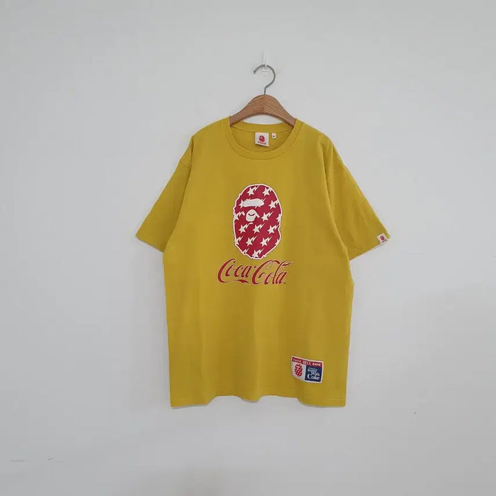 [BUNJANG] BAPE x Coca-Cola Collaboration Short Sleeve T-Shirt Yellow XL / No.26041318 베이프 x 코카콜라 콜라보 반팔 티셔츠 옐로우