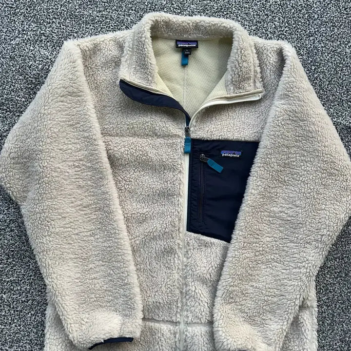 [SOLD OUT] 파타고니아 클래식 레트로 x 자켓 l