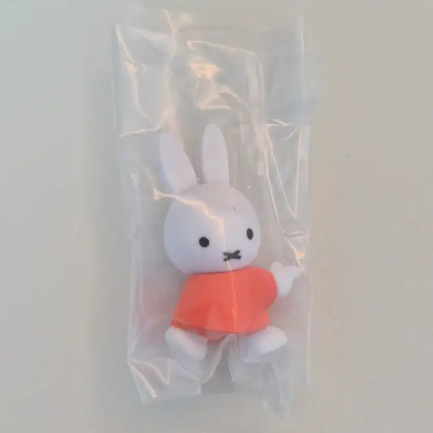 [BUNJANG] Miffy (Orange) Point Figure - Unsealed / [미개봉] 미피 가챠 > 미피(오렌지) 포인트 피규어