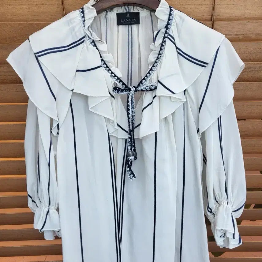 [BUNJANG] Lanvin Frill Blouse / 랑방 프릴 블라우스