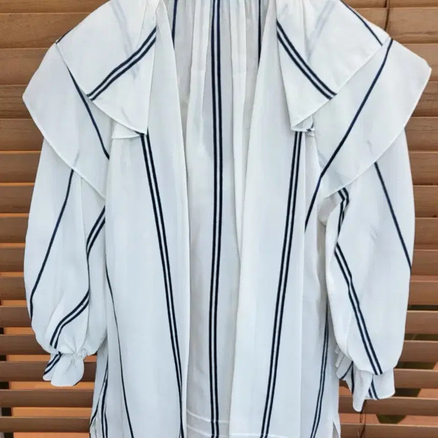 [BUNJANG] Lanvin Frill Blouse / 랑방 프릴 블라우스