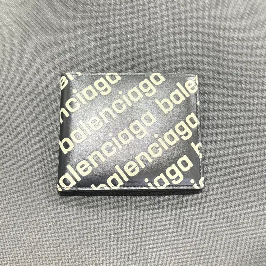 [BUNJANG] Balenciaga Wallet / 발렌시아가 반지갑