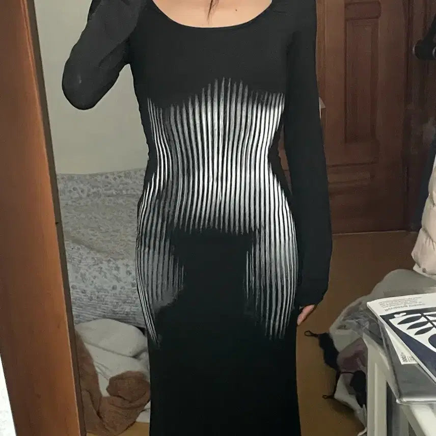 [BUNJANG] Body Printing Long Dress / 바디프린팅 롱 원피스