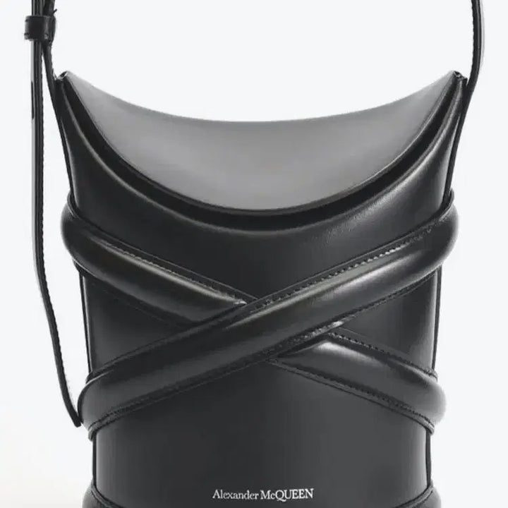 [BUNJANG] Alexander McQueen Black Curve Bag Small / 알렉산더 맥퀸 블랙 커브백 스몰