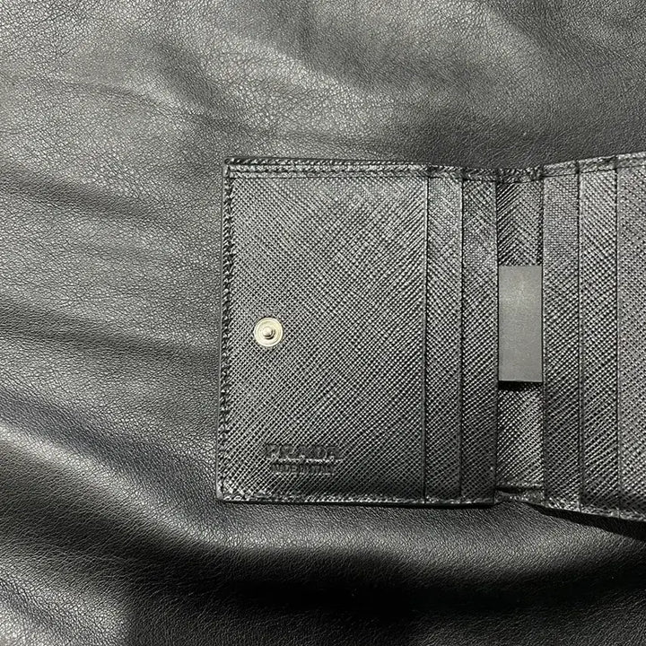 [BUNJANG] Prada Zipper Wallet / 프라다 지퍼 지갑