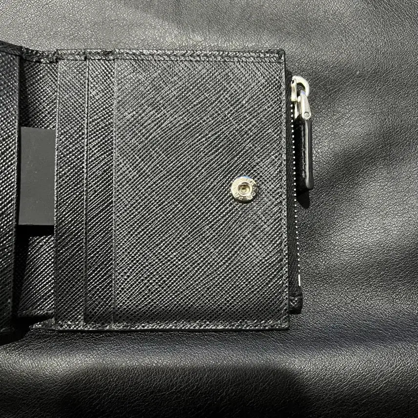 [BUNJANG] Prada Zipper Wallet / 프라다 지퍼 지갑