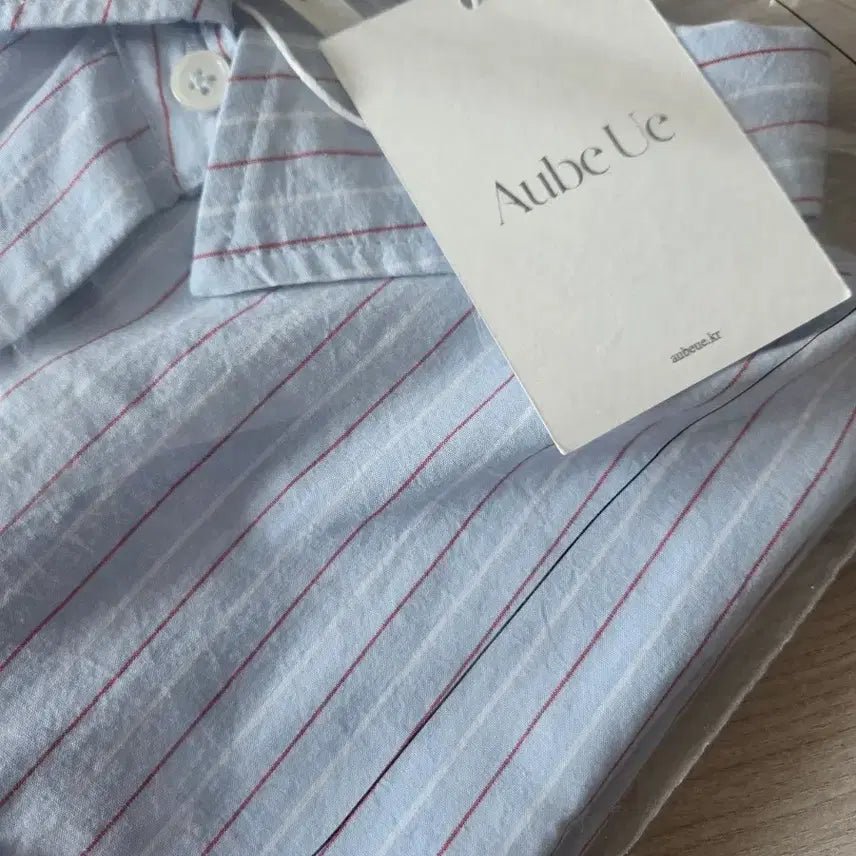 [BUNJANG] Aube Ue Striped Shirt / Aube Ue  스트라이프 셔츠