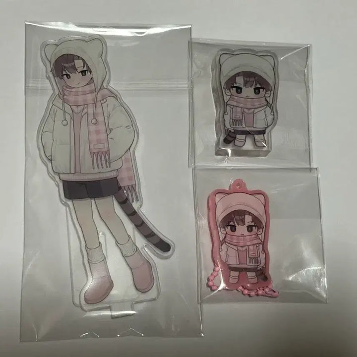 [BUNJANG] Goedam Chulgeun Resha &amp; Choi Yo-won Acrylic Keyring &amp; Corotto Bundle Set / 괴담출근 괴출 레샤님 최요원 아크릴 키링 코롯토 일괄 판매