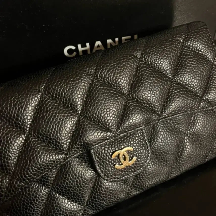 [BUNJANG] Chanel Authentic Wallet Assortment / 샤넬 정품 지갑 여러가지
