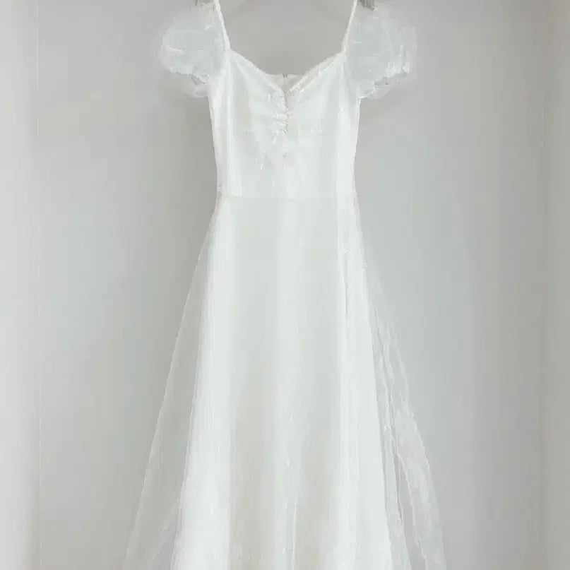 [BUNJANG] Gani Song Celia Bridal Dress (M Size) / 가니송 Bridal Celia Dress M사이즈
