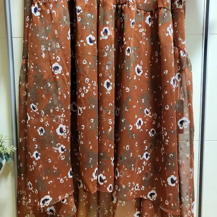 [SOLD OUT] 폴앤조 플라워 패턴 롱 쉬폰 원피스(66) 새제품