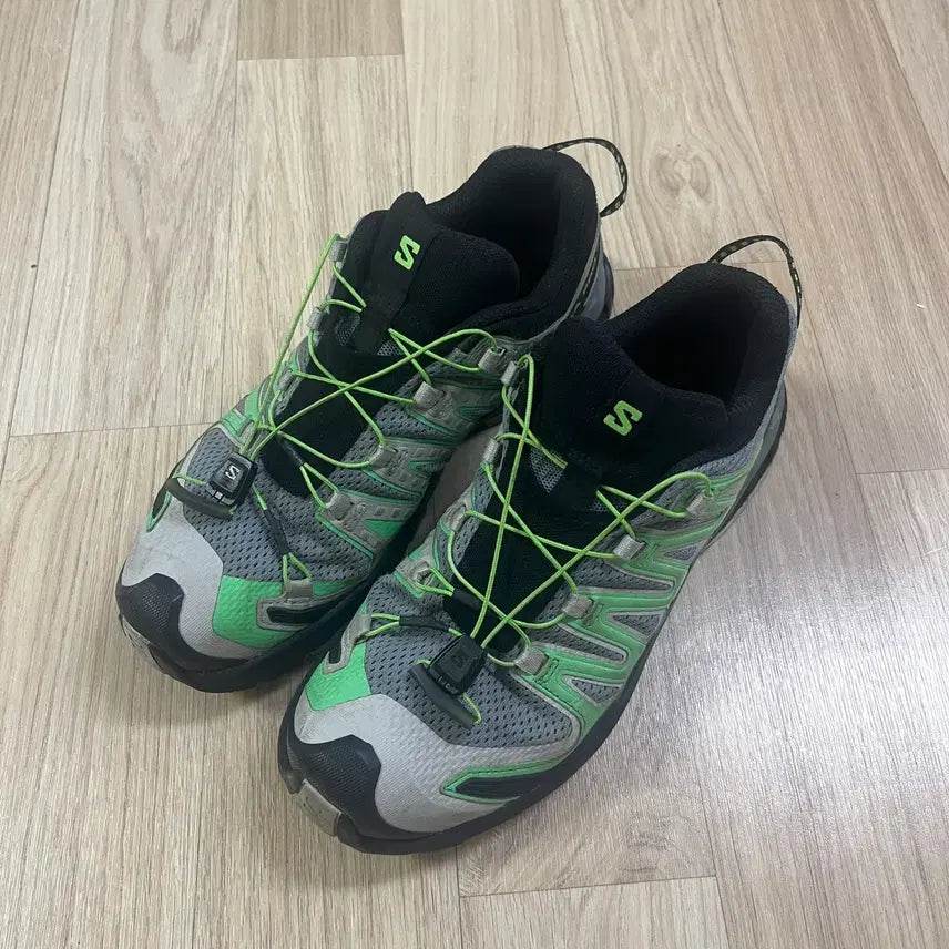 [SOLD OUT] 살로몬 XA PRO 3D V9 (260사이즈)