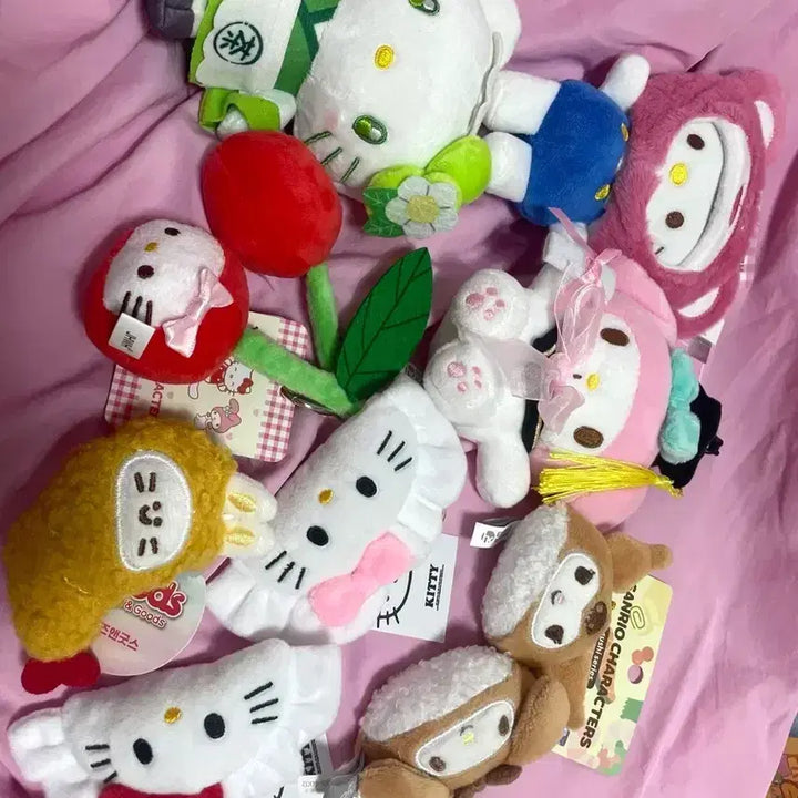 [BUNJANG] Kitty Character Keyring Bundle Set / 키티 인형키링 일괄 :) set