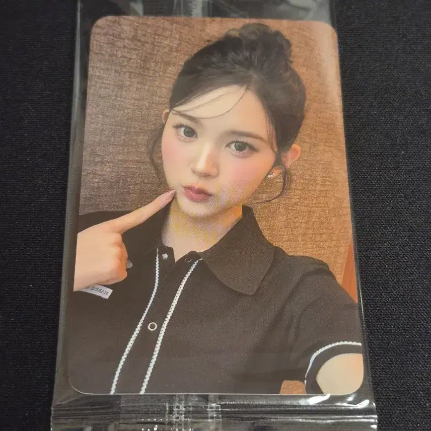 [SOLD OUT] 하츠투하츠 에이나 포카 포토카드 미개봉